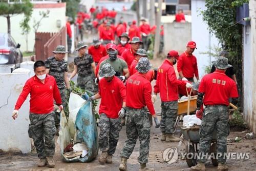 [고침] 지방(봉사자·군인 한마음으로 힘보탰다…포항 태…)