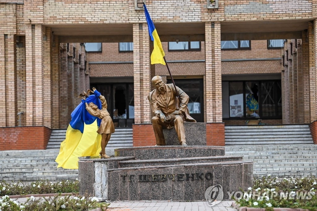 러, 하르키우주 철수 결정 "개전 이후 최대 패배"