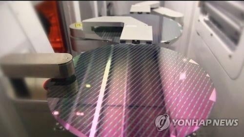 "과잉재고, 4분기 D램 가격 13∼18% 떨어진다"