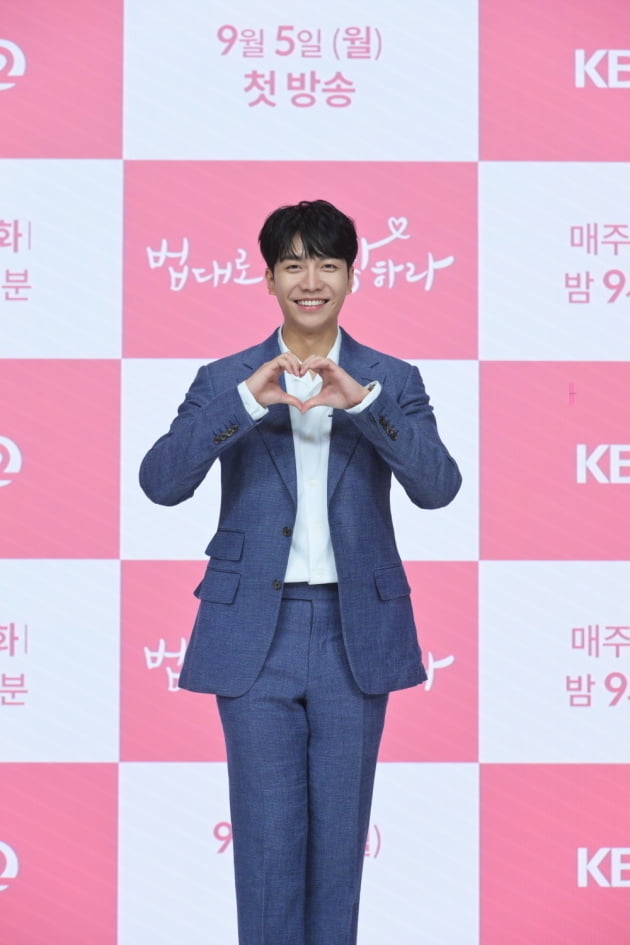 이승기, 16년만에 KBS 드라마 컴백 "부담 안가져"('법대로 사랑하라')