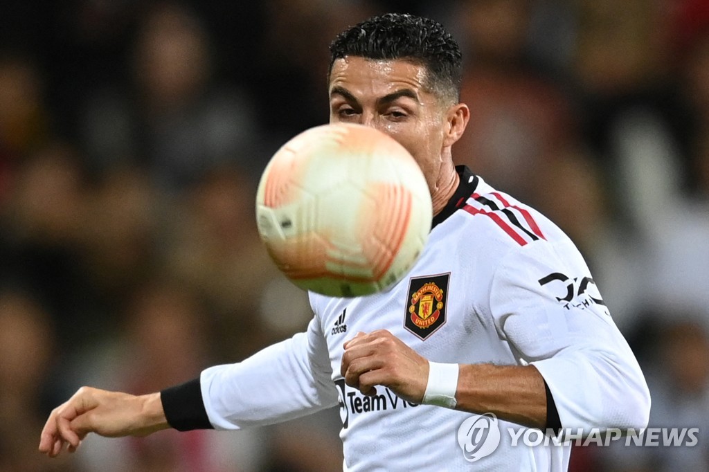 Ronaldo's first goal finally broke Manchester United's first UEL victory...  Tenhah 'Cheerful'