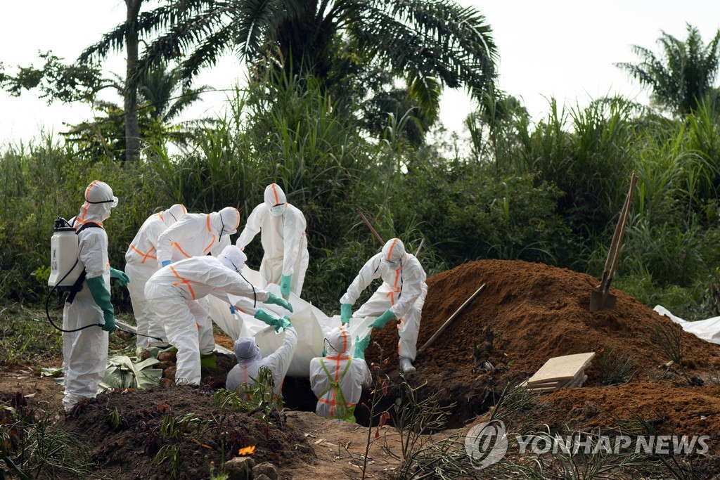 우간다 3년 만에 에볼라 재발병…24세 남성 사망(종합)