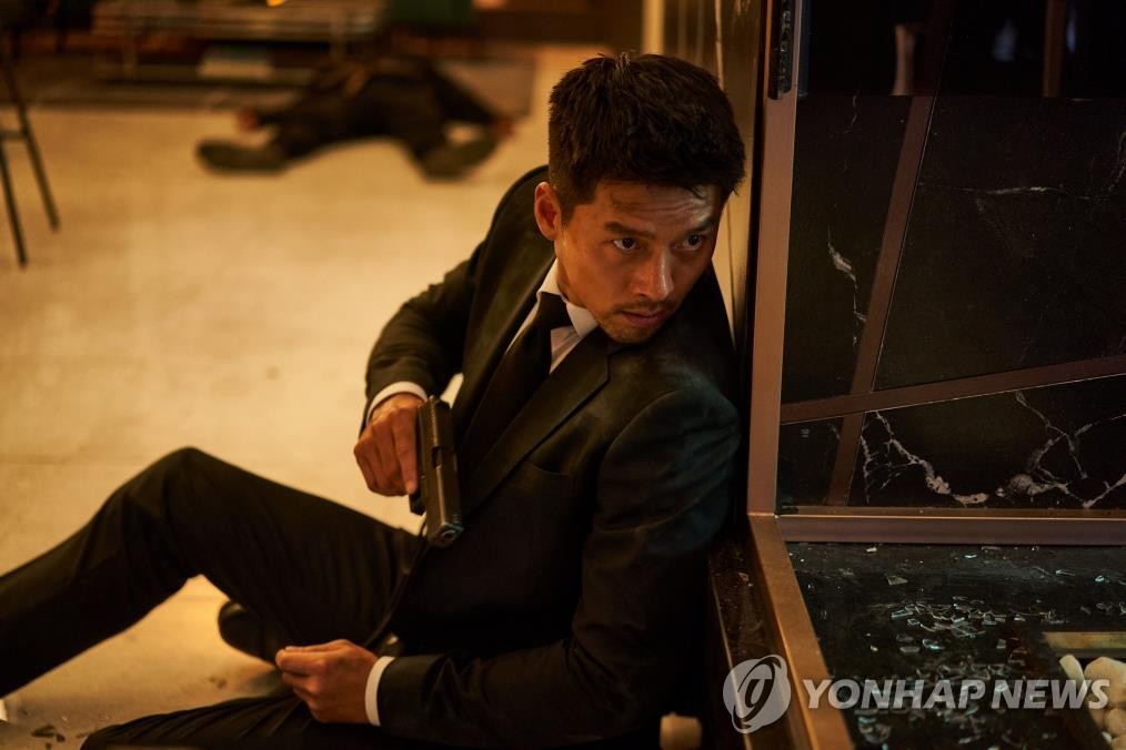 Hyun Bin em 'Colaboração 2' "Eu não quero interpretar um personagem norte-coreano por um tempo."