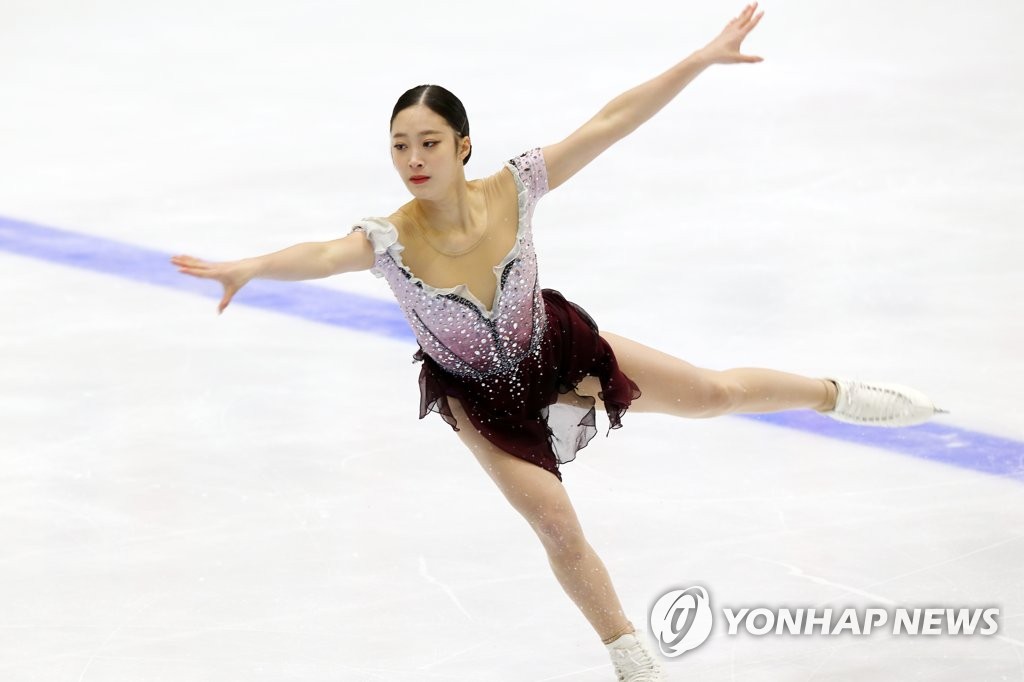 피겨 김예림, 챌린저 시리즈서 ISU 대회 첫 금메달…유영 은메달