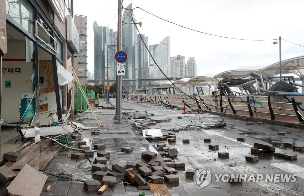 [태풍 힌남노] "이런 태풍은 처음"…여러모로 '이례적'