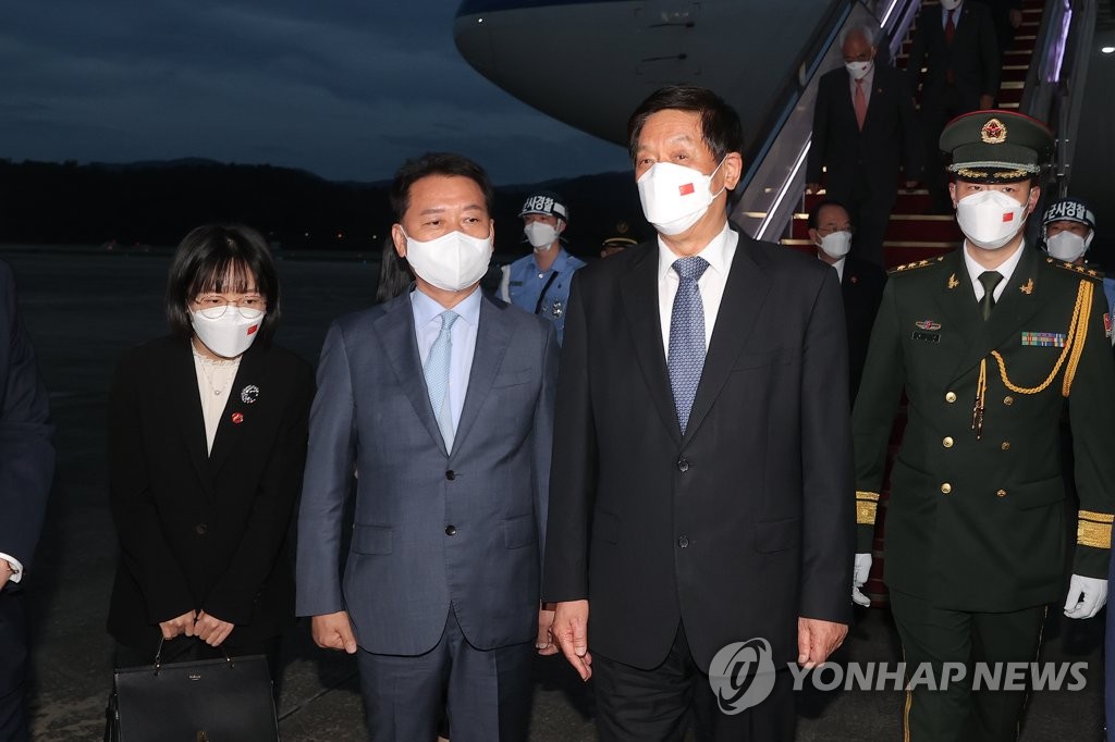 [속보] '中서열 3위' 리잔수, 국회 도착…김의장과 곧 회담