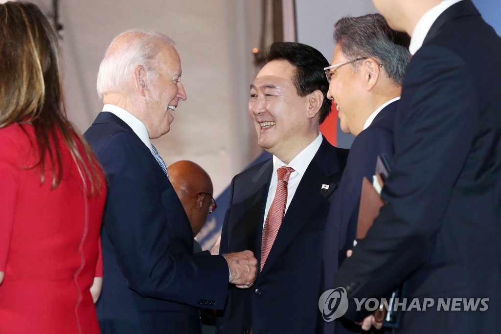 與, '비속어 논란' 野공세에 "무심코 한말 침소봉대…자해행위"(종합)