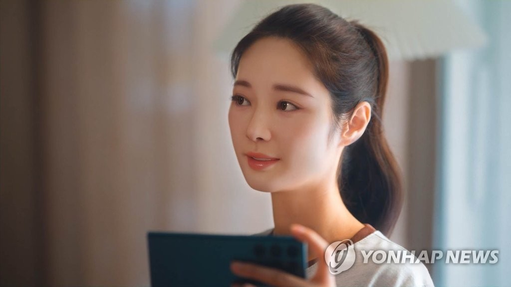 'SKT A.' 광고모델에 가상인간 '나수아'…얼굴·음성 AI로 제작