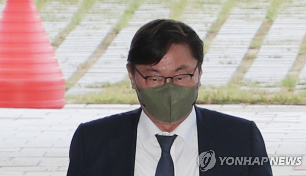[1보] '쌍방울 뇌물 혐의' 이화영 전 경기부지사 구속