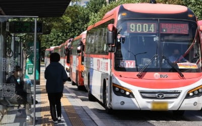 경기 버스 노사협상 극적 타결…교통대란 피해