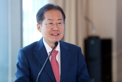 '尹대통령 비속어' 논란에 홍준표 "잘못 인정하고 수습해야"