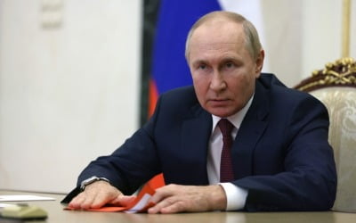 푸틴, 우크라 점령지 합병 서명…"러시아에 새 지역 4곳 생겨"