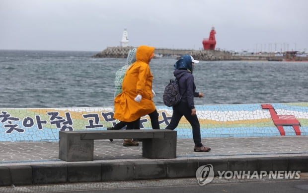 힌남노 아직 안 왔는데…제주 오늘부터 3일까지 100~200㎜ 비