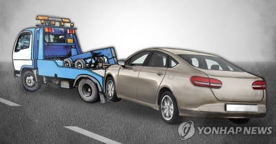 여주 영동고속도로서 견인차 운전기사 화물차에 치여 사망