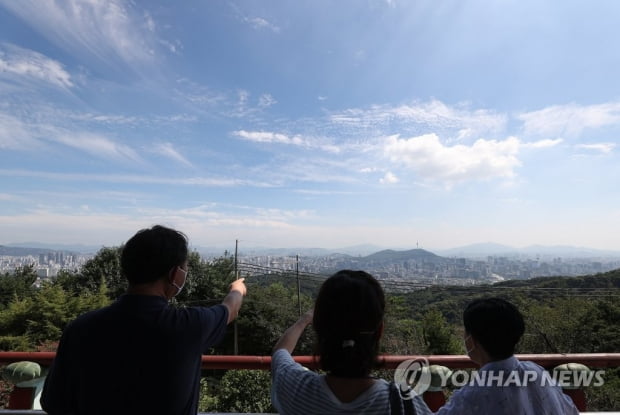 전국 맑고 큰 일교차…충청·호남권 아침 짙은 안개