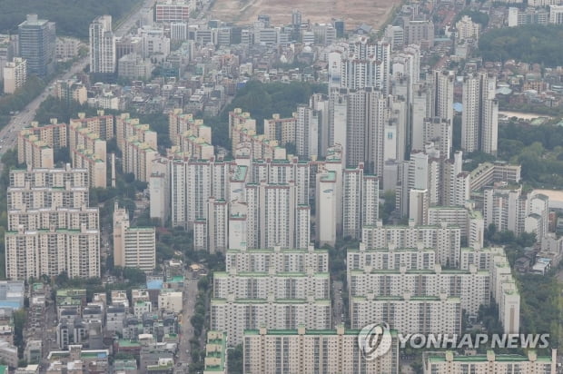 서울 아파트 전월세 재계약이 신규 추월…갱신권 사용은 줄어