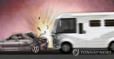 경주 경부고속도로서 연쇄 추돌사고…5명 부상