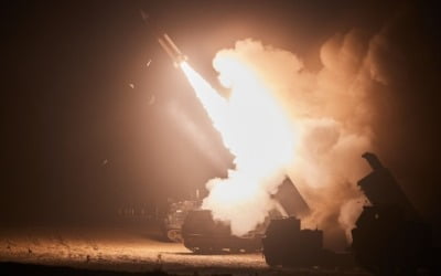 [속보] 한미, '北 대응사격' 지대지미사일 4발 동해로 발사