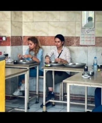 히잡을 두르지 않고 식당에 갔다가 옥살이를 하게 된 이란 여성. /사진=연합뉴스 