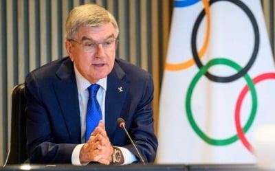 러시아 선수 올림픽 나오나…IOC "전쟁 반대 선수 허용 검토"