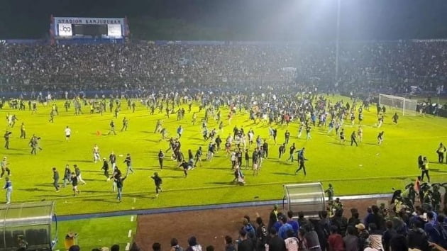 [속보] 인도네시아 축구장 참사 사망자 174명으로 늘어