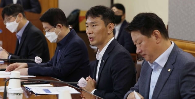 이복현 금융감독원장이 5일 오전 서울 중구 은행회관에서 열린 '금융감독원 업무혁신 로드맵 금융업계 간담회'에서 발언을 하고 있다./2022.10.5. 김범준기자