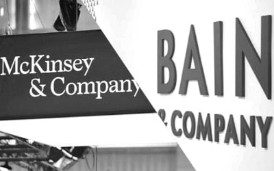 [북셸프] 양대 글로벌 컨설팅 회사 맥킨지·베인, 책으로 '맞대결'