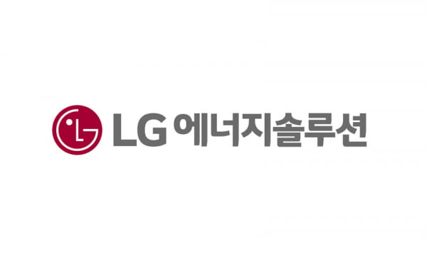 LG에너지솔루션, 3분기 영업익 5219억…흑자 전환 [주목 e공시]