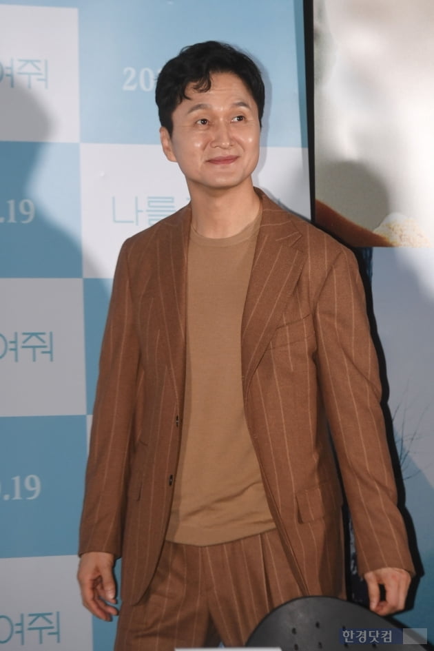 [포토] 장현성, '관객 반응 살피며 입장'