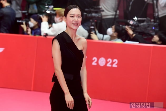 [포토] 한예리, '환한 미소가 사랑스러워~' (27th BIFF)