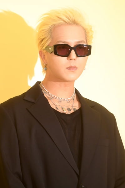  송민호, '눈빛 확인의 시간~'