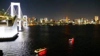 도쿄 야경 최강 산책코스 '레인보우 브릿지'
