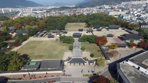 가락국 수로왕과 결혼한 인도 공주…'허왕후 신행길 축제' 개막