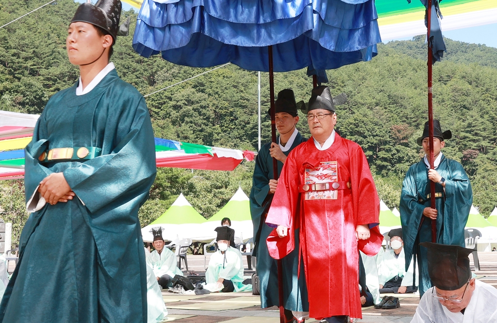 영월 김삿갓 문화제·단종국장…1만5천 명 함께 했다