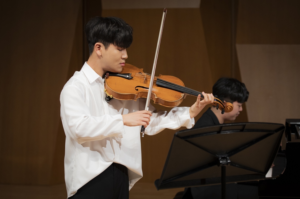 비올리스트 신경식, 오스카 네드발 콩쿠르 2위·청중상 수상