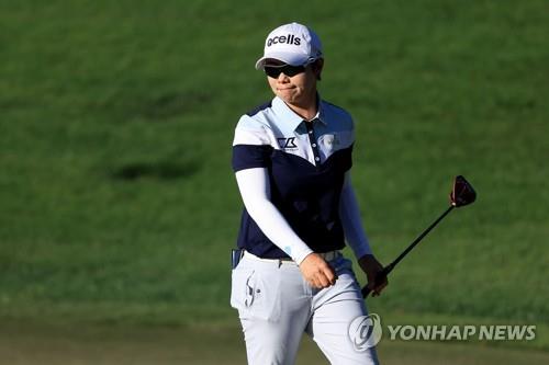 LPGA '맏언니' 지은희, 4타 줄여 공동3위 도약