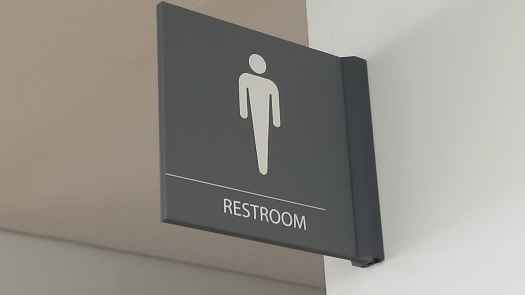 인권위 "자격시험 도중 화장실 못가게하면 존엄성 침해"