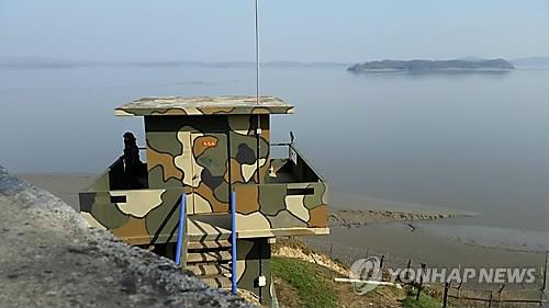 한강하구서 발견된 정체불명 목선…보고 없이 부순 중대장 입건