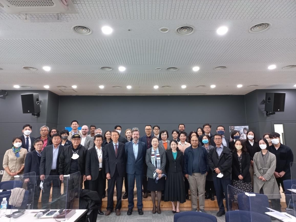 서울 유엔인권사무소장 "북한인권 개선 위해 시민사회와 협력"