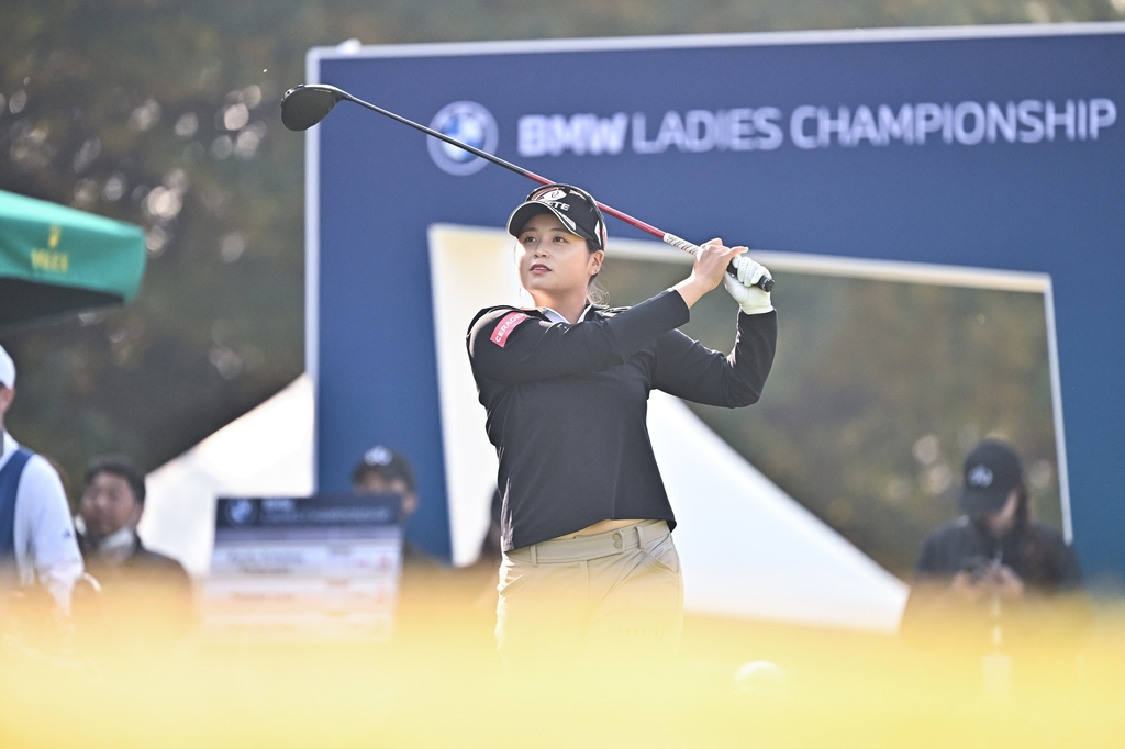 앤드리아 리, LPGA BMW 챔피언십 2R 선두…고진영 최하위 추락