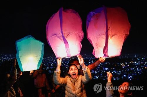 [월드&포토] 전국이 불빛으로 가득…인도 '빛의 축제' 디왈리