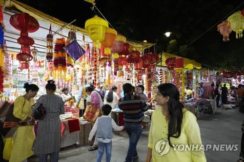 [월드&포토] 전국이 불빛으로 가득…인도 '빛의 축제' 디왈리