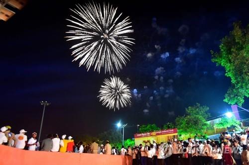 [월드&포토] 전국이 불빛으로 가득…인도 '빛의 축제' 디왈리