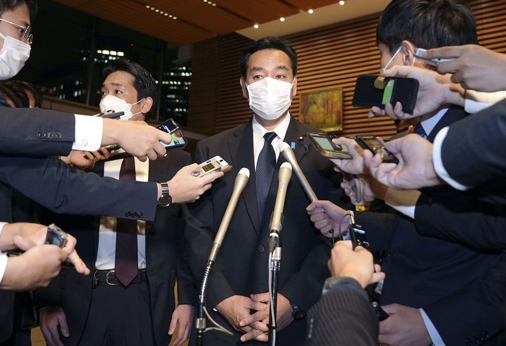 '통일교와 접점' 日 경제재생상 사퇴…"정권에 폐 끼쳤다"(종합)