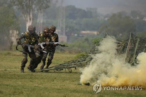 인도, 中 견제 박차…바다·국경서 잇따라 다국적 군사훈련 참여