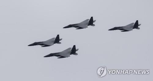 "미, 일 가데나 F-15 비행대대 철수하고 순환배치제 전환"