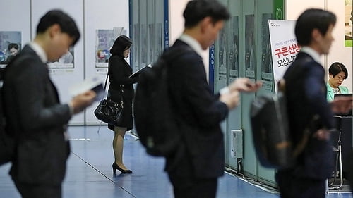 "당신이 떨어진 이유, 그것을 알려드립니다" [전민정의 출근 중]