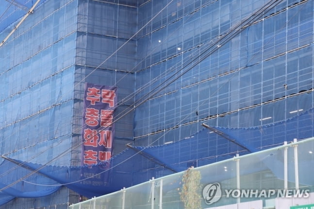 국토부, '사망사고' 안성 물류센터 공사장에 전문가 파견