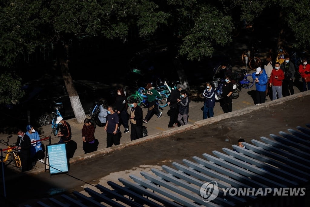 "런던 같던 베이징, '제로 코로나' 후 평양 같아졌다"