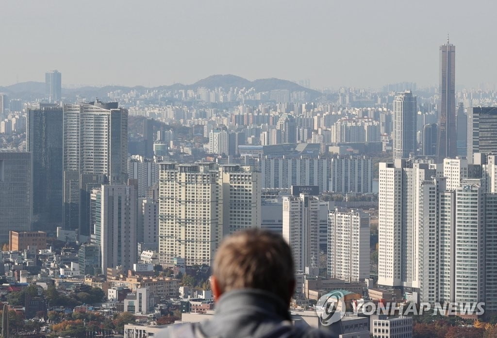 얼어붙은 경매시장…서울 아파트 이달 낙찰률 21년만에 최저